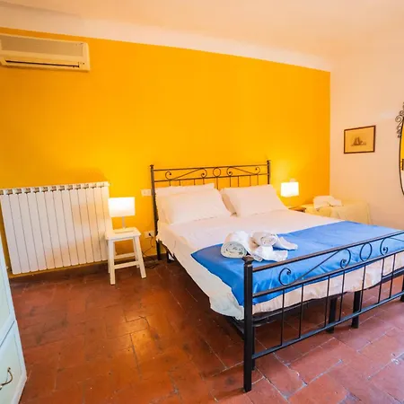 S4 - Serristori Tower - Dolcevita Appartamento