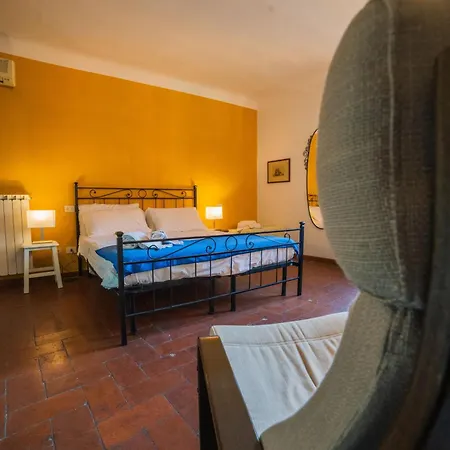 S4 - Serristori Tower - Dolcevita Appartamento *